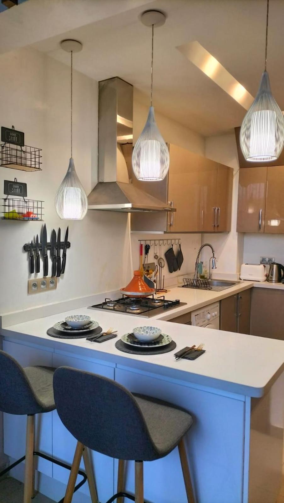 Nid Douillet Dans La Rose Appartement